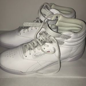 Reebok white high top shoes
